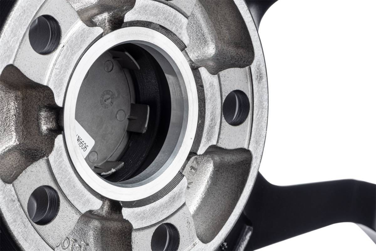 HJQF Z1003148 APR Hub Centric Ring - 66.5mm to 57.1mm thumbnail 3