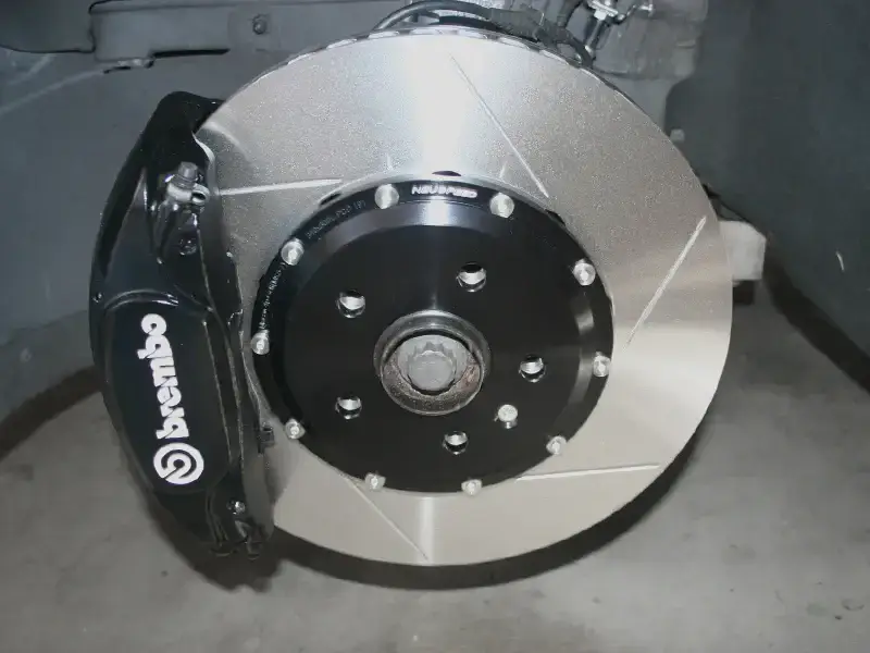 NEUSPEED Macan Brake Upgrade Kit • MQB thumbnail 2