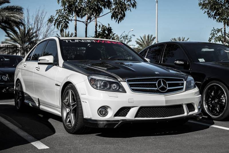 Seibon Carbon HD0709MBC63-GT Seibon 07-10 Mercedes Benz C-Class (AMG 63 ONLY) GT-Style Carbon Fiber Hood thumbnail 9