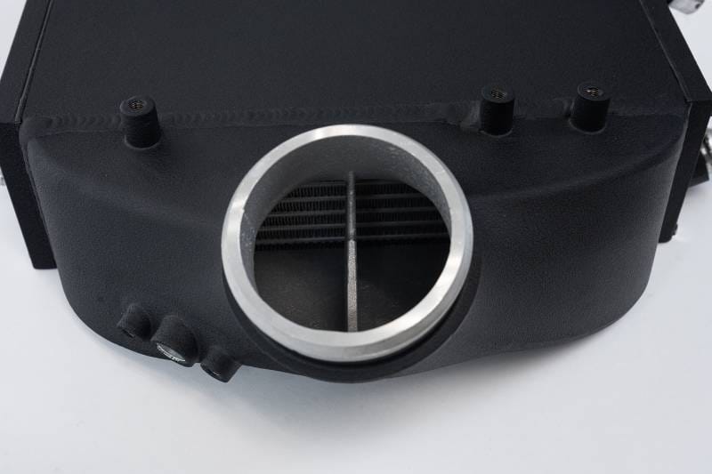 CSF Cooling - Racing & High Performance Division 8082 CSF 2014+ BMW M3/M4 (F8X) Top Mount Charge-Air-Cooler - Crinkle Black - Fits 2015-2021 BMW M4, M2, M3 thumbnail 3