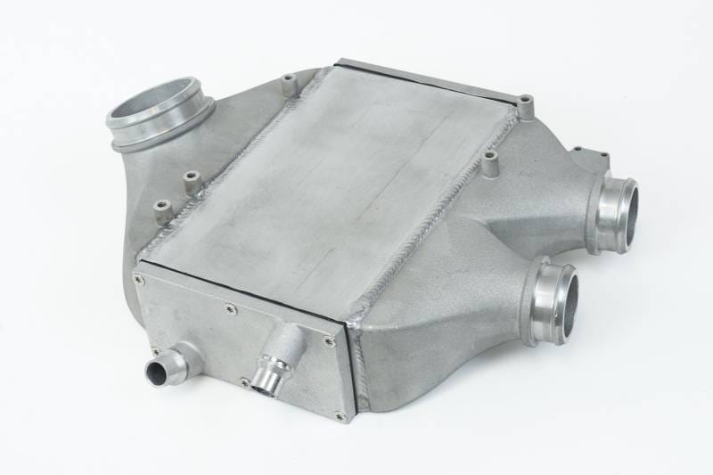 CSF Cooling - Racing & High Performance Division 8082R CSF 2014+ BMW M3/M4 (F8X) Top Mount Charge-Air-Cooler - Raw Finish - Fits 2015-2021 BMW M4, M3, M2 thumbnail 6