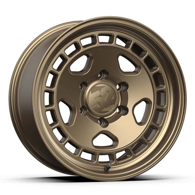 fifteen52 THCBB-78555-00 fifteen52 Turbomac HD Classic 17x8.5 5x150 0mm ET 110.3mm Center Bore 4.75in BS Bronze Wheel