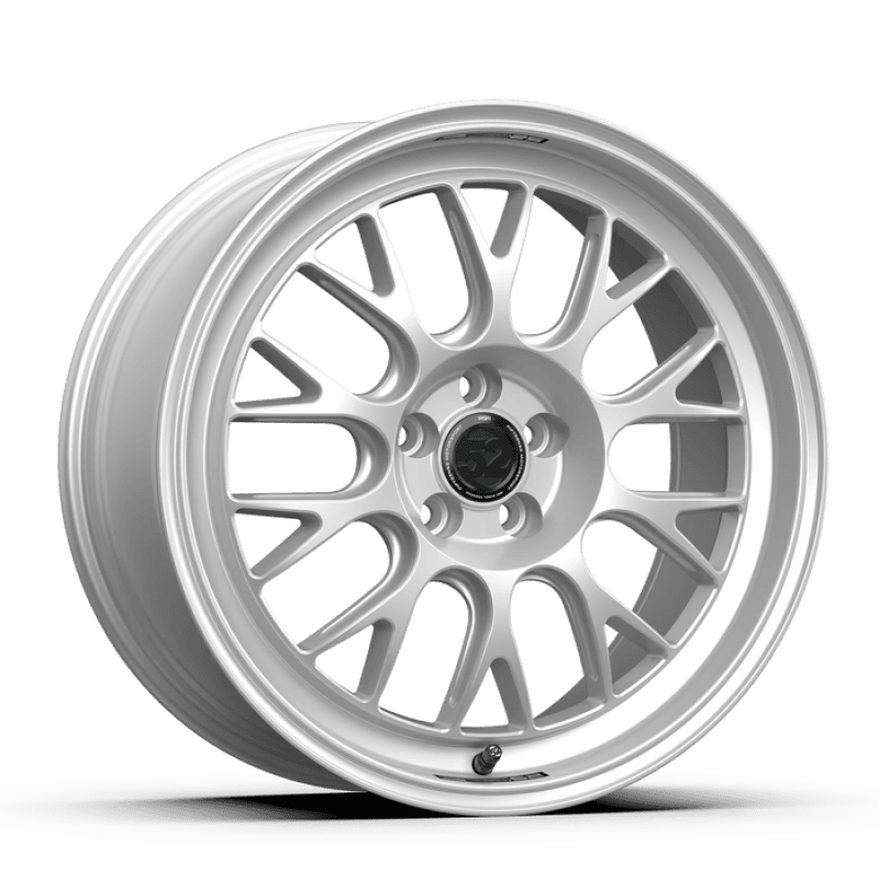 fifteen52 RSHRS-89050+42 fifteen52 Holeshot RSR 18x9 5x100 42mm ET 73.1mm Center Bore Radiant Silver