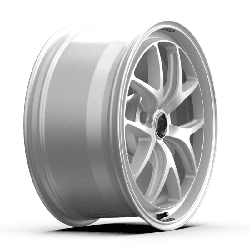 fifteen52 RSSRS-99552+22 fifteen52 Sector RSR -19x9.5 / 5x120 / 22mm ET / 72.56mm Center Bore - Radiant Silver thumbnail 3