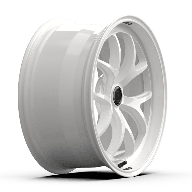 fifteen52 RSSRW-99554+38-2 fifteen52 Sector RSR 19x9.5 5x114.3 38mm ET 73.1mm Center Bore Rally White thumbnail 3