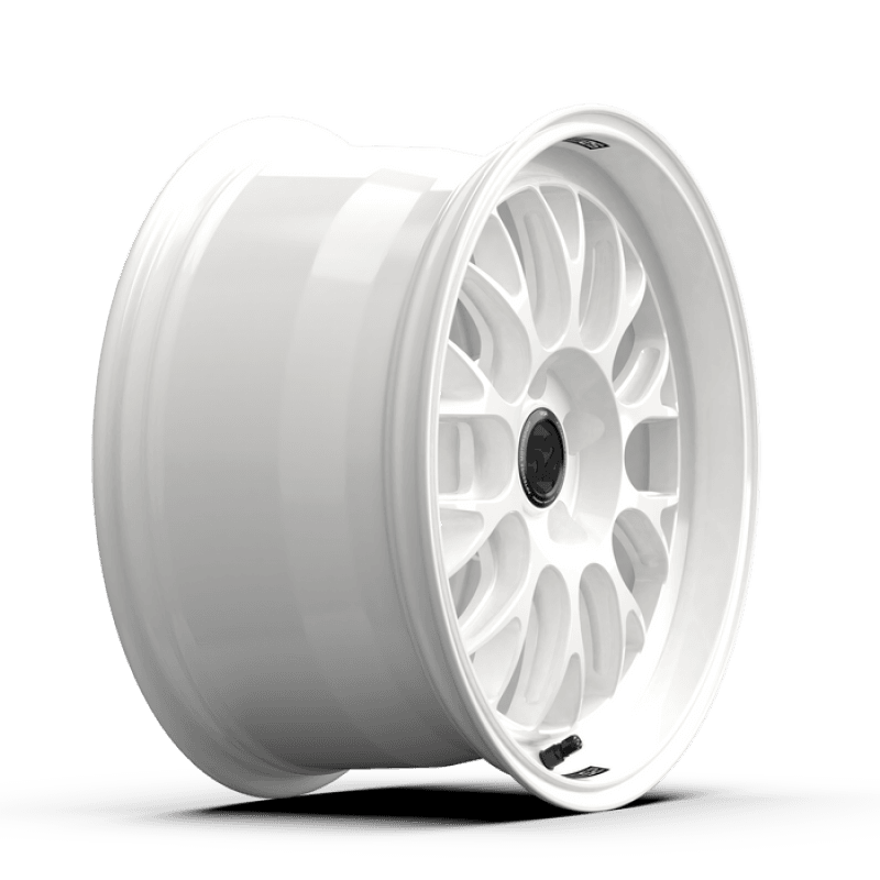 fifteen52 RSHRW-89554+38 fifteen52 Holeshot RSR 18x9.5 5x114.3 38mm ET 73.1mm Center Bore Rally White thumbnail 3