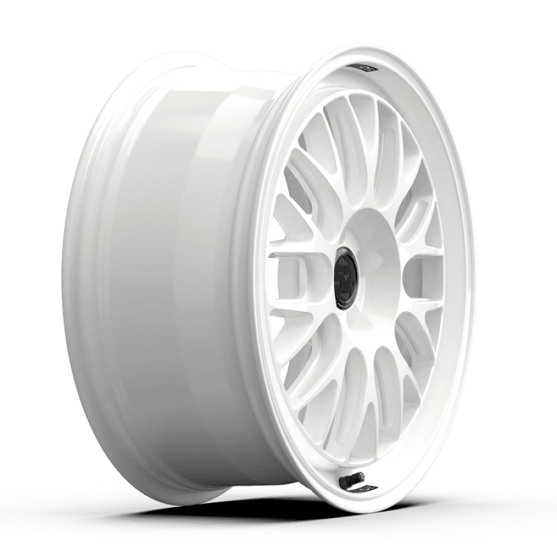 fifteen52 RSHRW-99554+38-2 fifteen52 Holeshot RSR 19x9.5 5x114.3 38mm ET 73.1mm Center Bore Rally White thumbnail 3