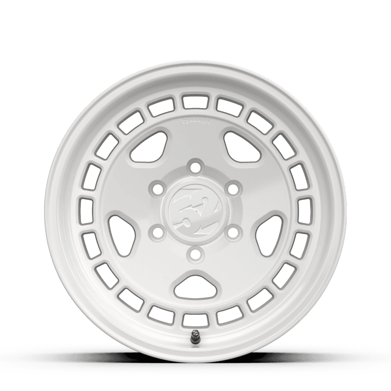 fifteen52 THCCW-78565-00 fifteen52 Turbomac HD Classic 17x8.5 / 6x135 BP / 0 ET / 87.1mm CB / 4.75in BS / Classic White Wheel thumbnail 4