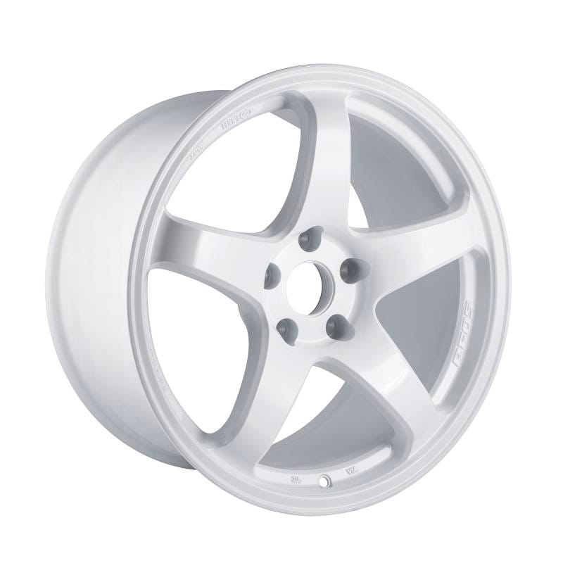 fifteen52 EHDCW-178569-00 fifteen52 Evolution HD 17x8.5 6x139.7 0mm ET 106.2mm Center Bore Classic White Wheel