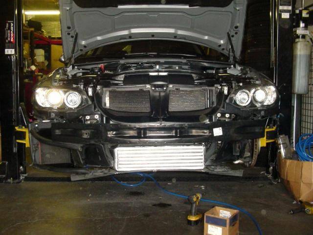 ERCompetitionSeriesFrontMountIntercooler(FMIC)KitN54,N55TIALQBlow-offValve(Black) thumbnail 5