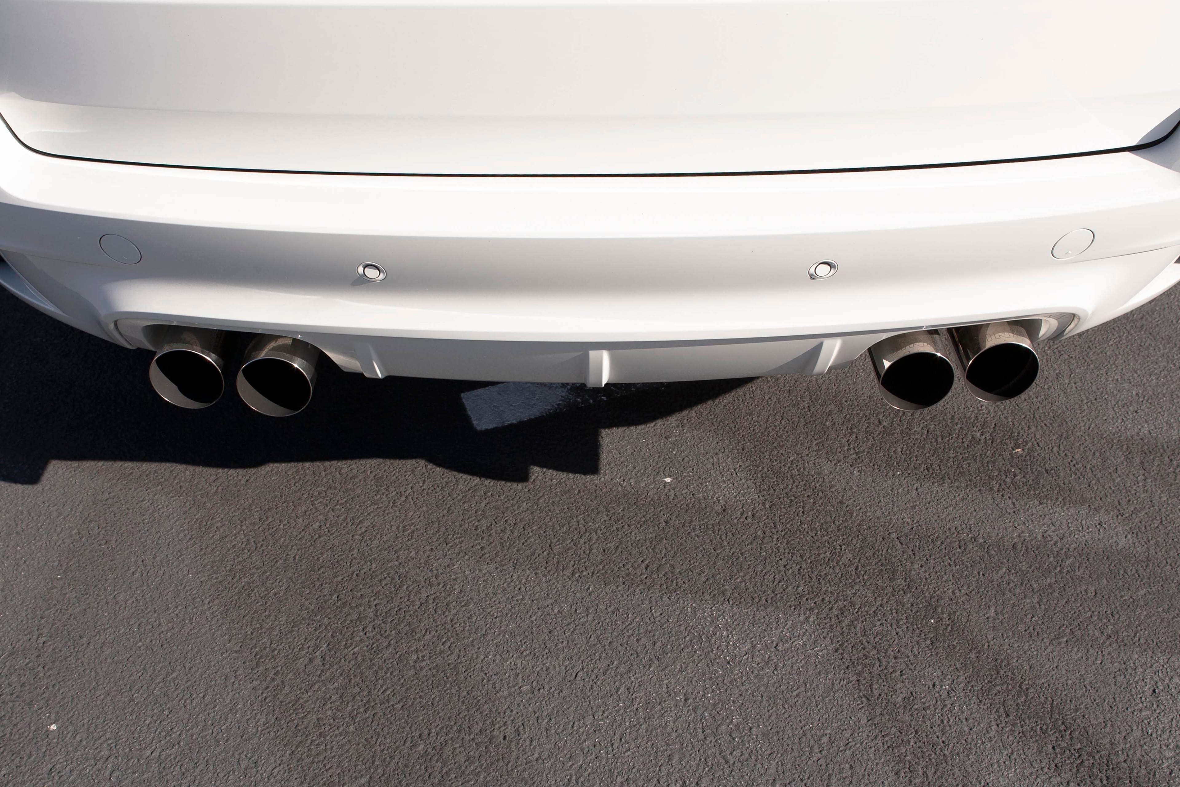GFBV D660-0035-BLK Dinan Free Flow Axle-Back Exhaust - 2010-2014 BMW X5M/X6M - Fits 2010-2014 BMW X5, X6 thumbnail 5