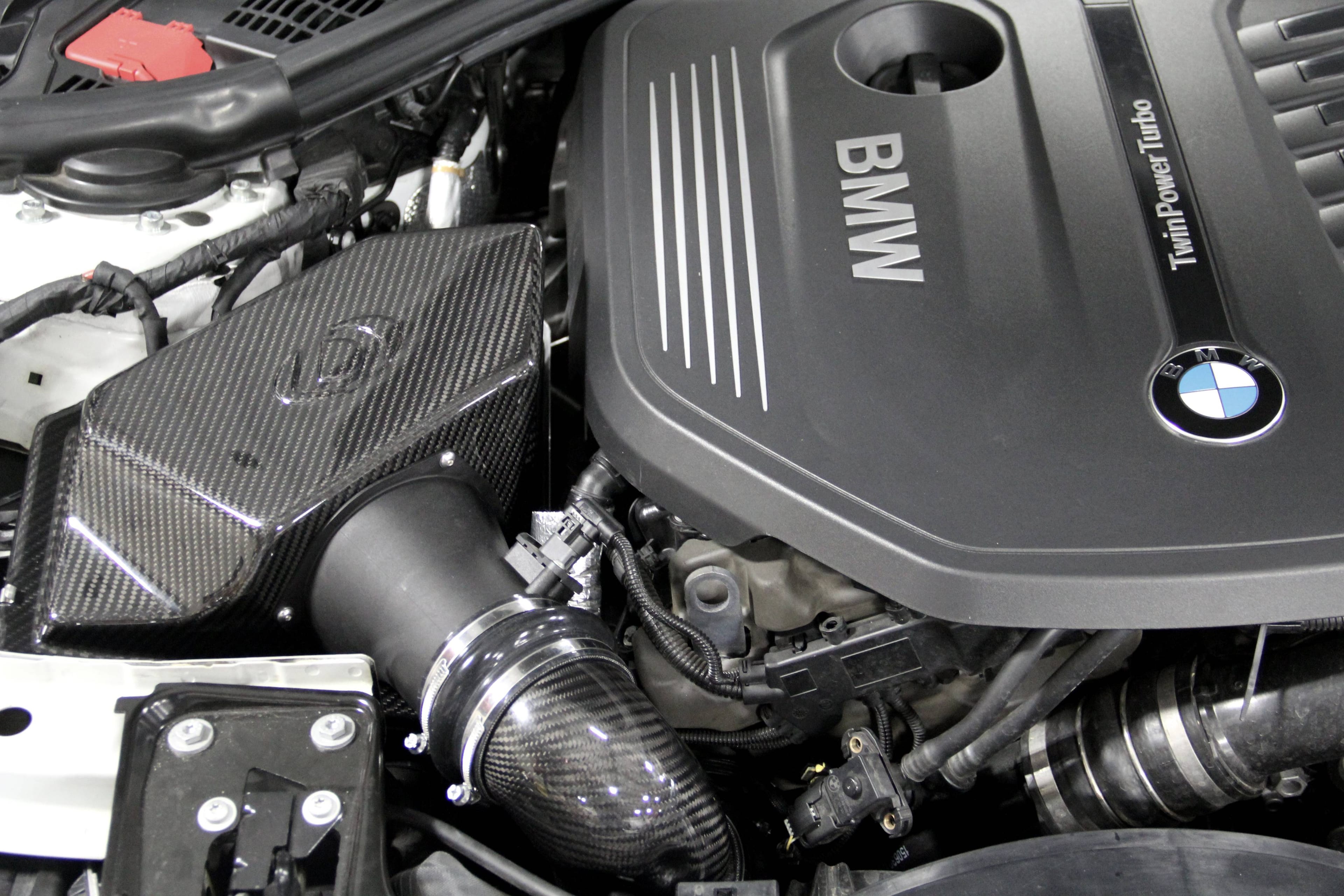 GFBV D760-0046 Dinan Closed Cold Air Intake - 2016-2021 BMW M240i/340i/440i - Fits select 2016-2021 BMW models thumbnail 10