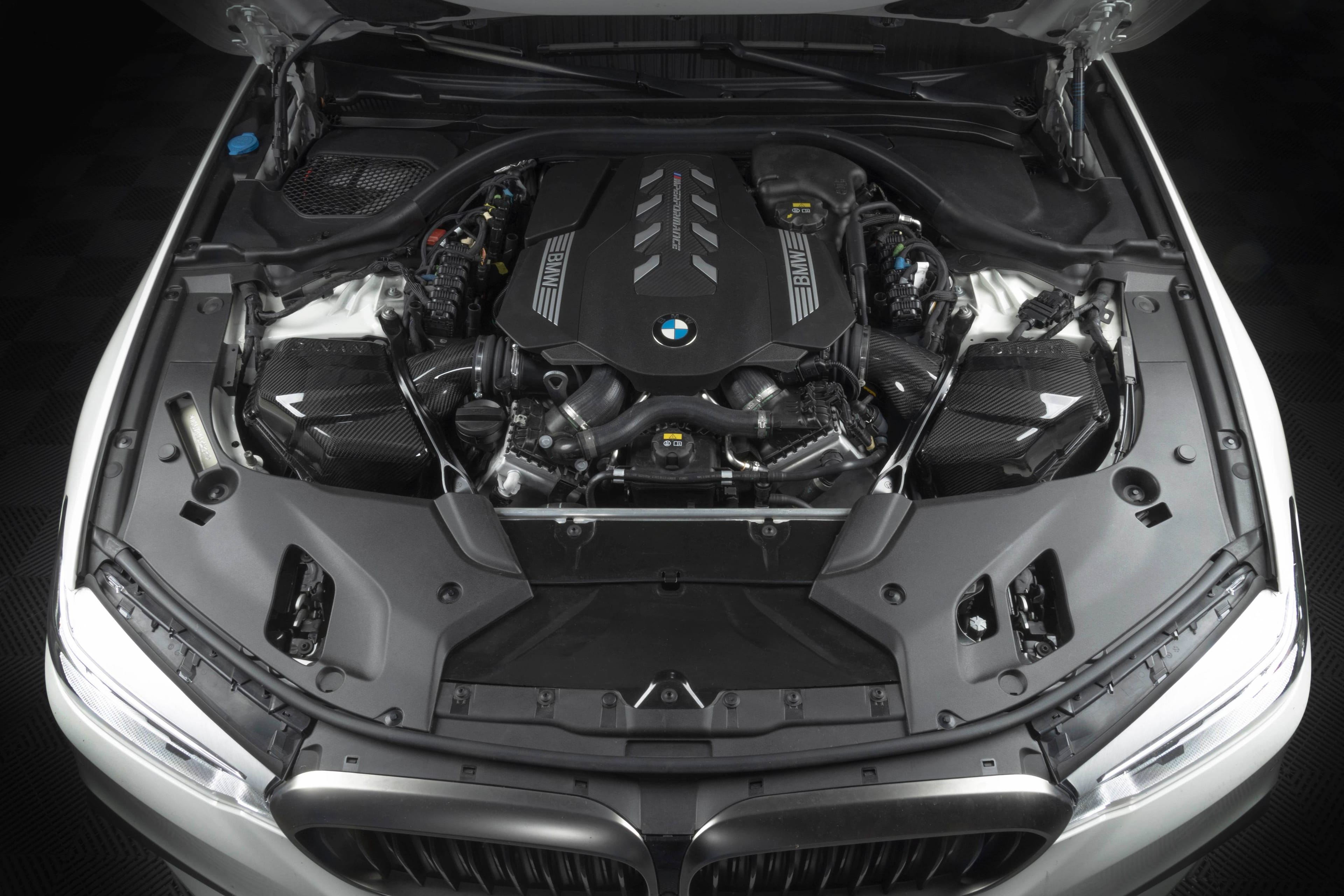 GFBV D760-0071 Dinan Cold Air Intake - 2020-2023 BMW M550i & 2019-2026 BMW M850i - Fits 2019-2026 BMW M850i xDrive, M850i xDrive Gran Coupe, M550i xDrive thumbnail 9