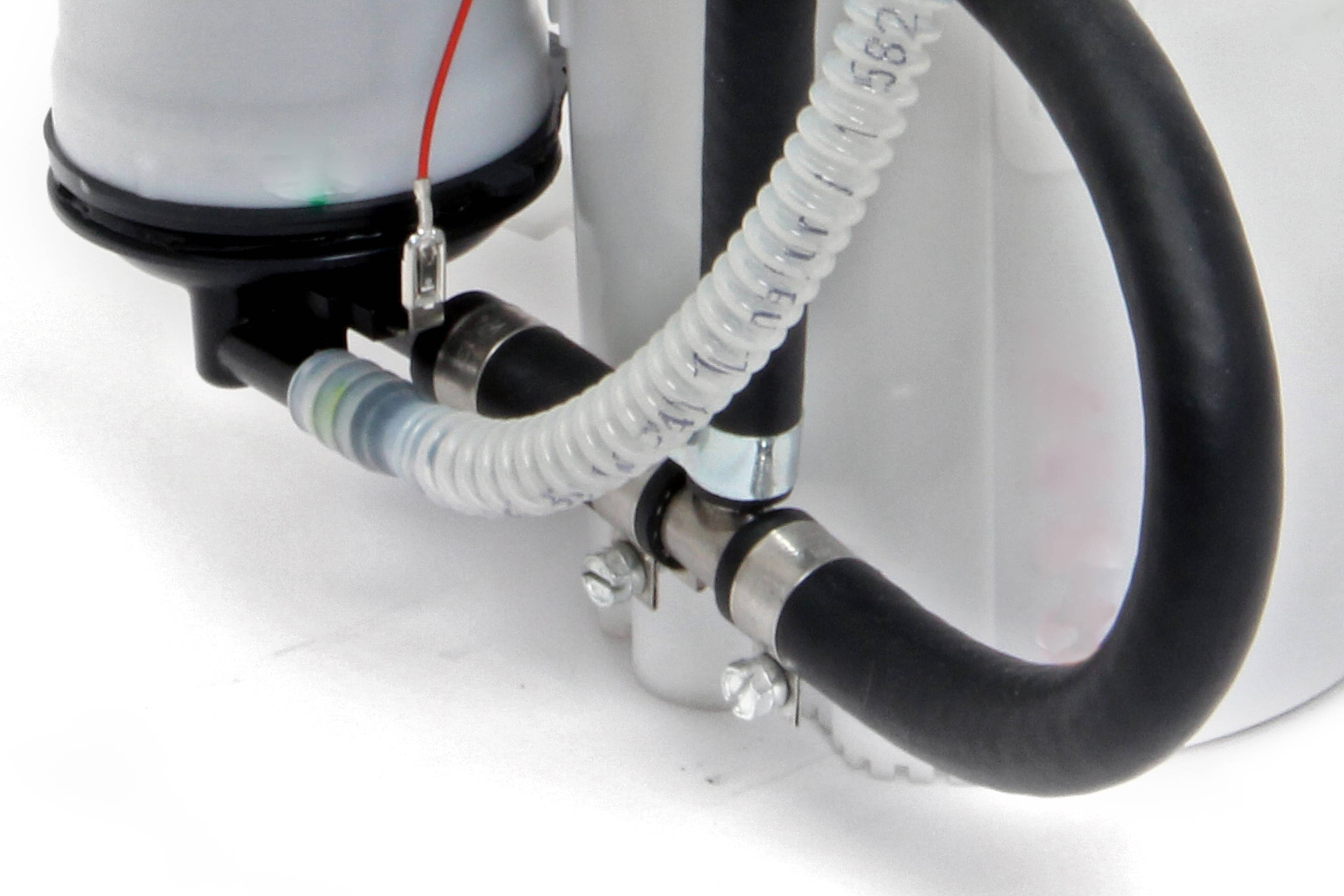 GFBV R420-0002 Dinan F-Series Upgraded Fuel Pump - 2012-2018 228i/328i/335i/428i/435i/M2/M235i - Fits select 2012-2018 BMW models thumbnail 4