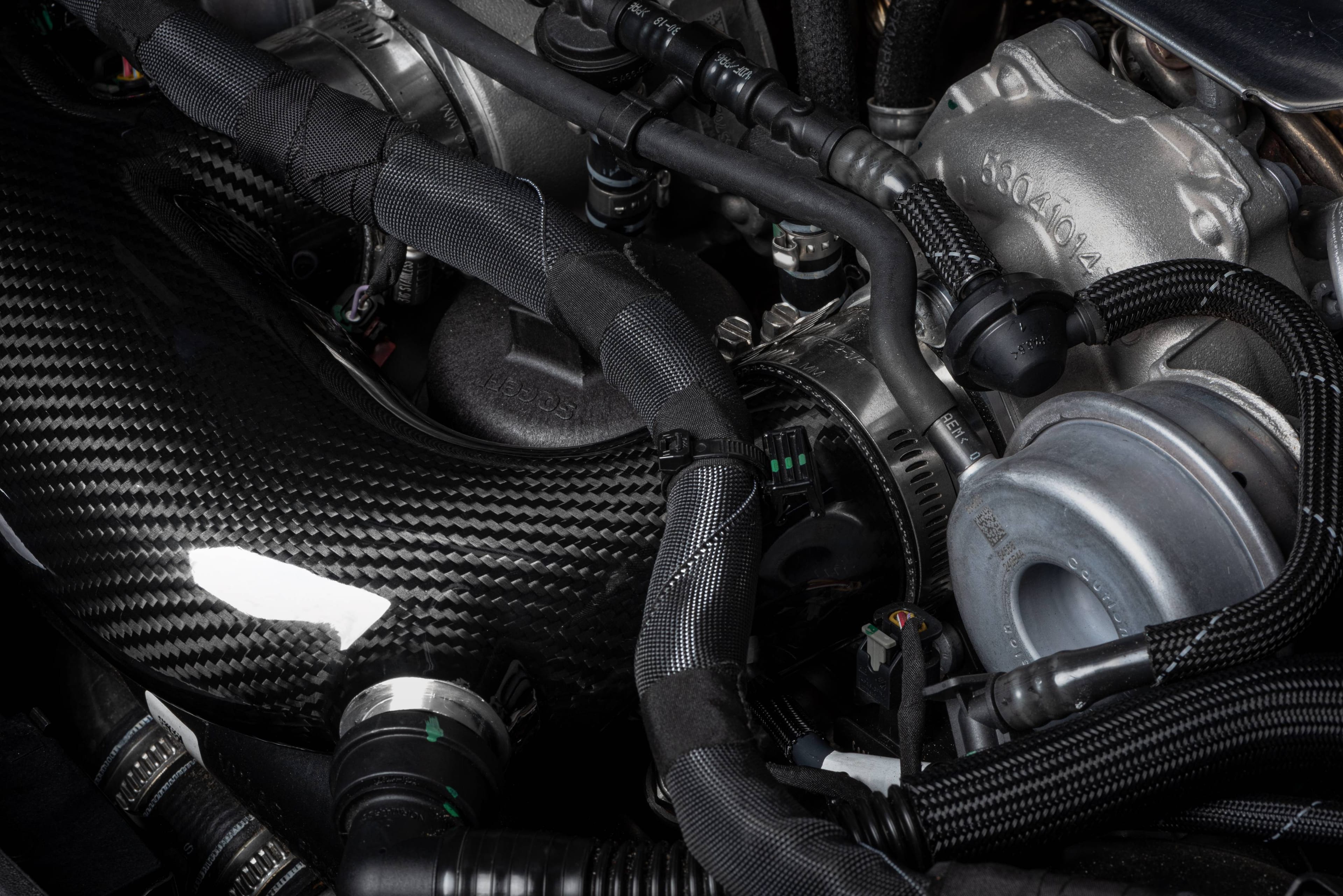 HJQF CI100042 APR Carbon Fiber Intake - B9 2.9T - Fits 2018-2025 Audi RS5, RS5 Sportback thumbnail 2