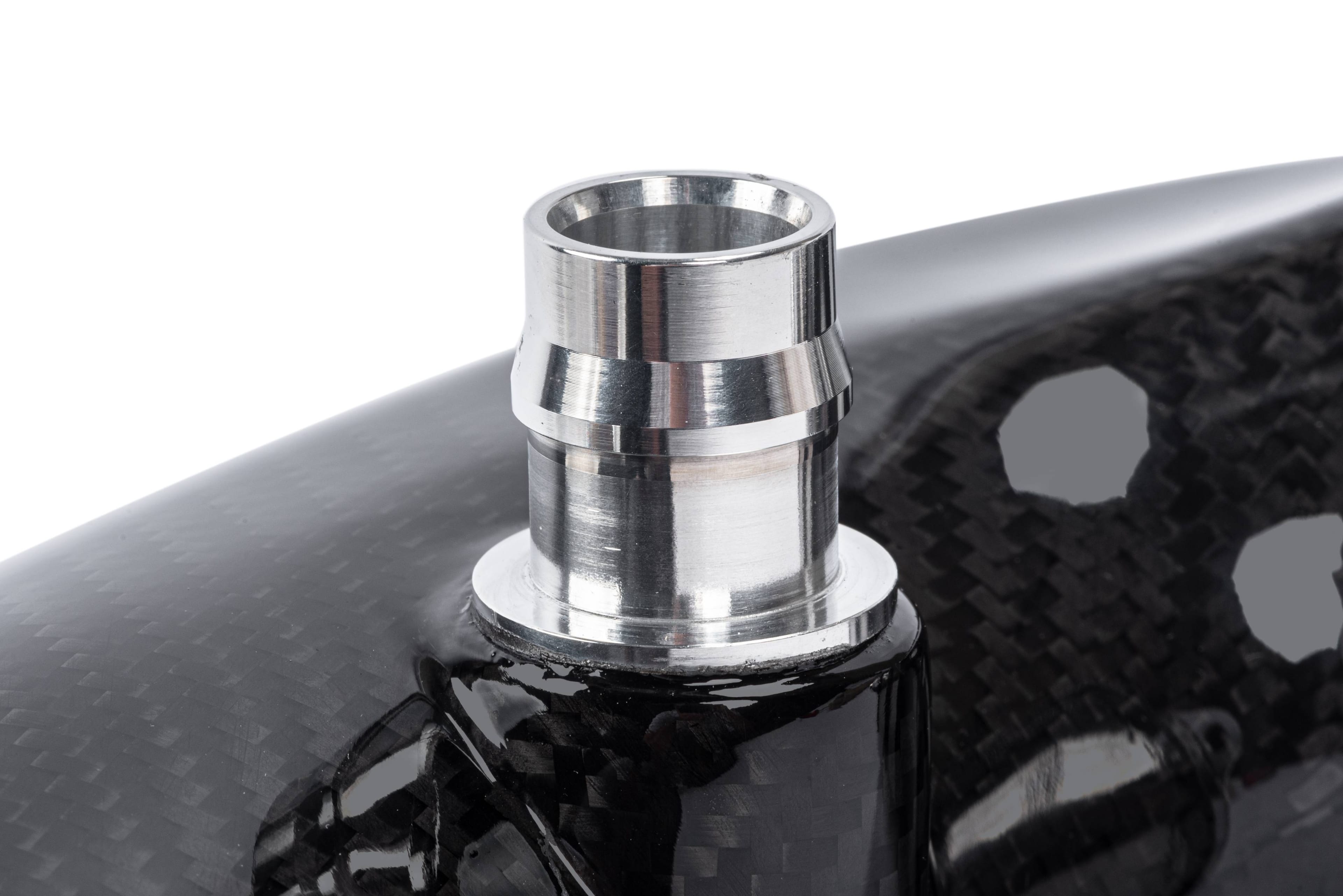 HJQF CI100043 APR Carbon Fiber Intake - B9 3.0T thumbnail 7