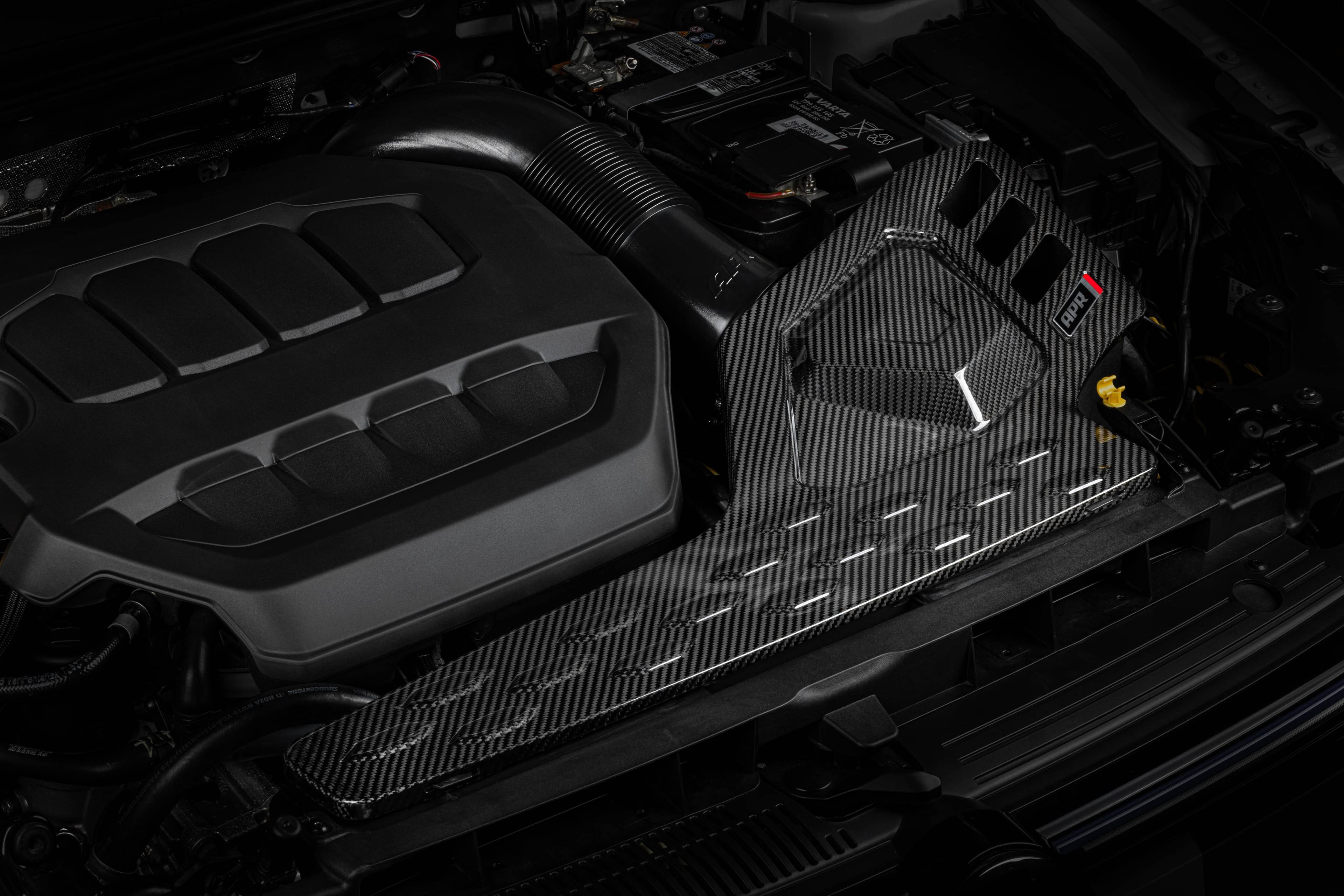 HJQF CI100052-B APR Intake System Cover - Carbon Fiber - 2.0T EA888.4 MQB EVO thumbnail 16