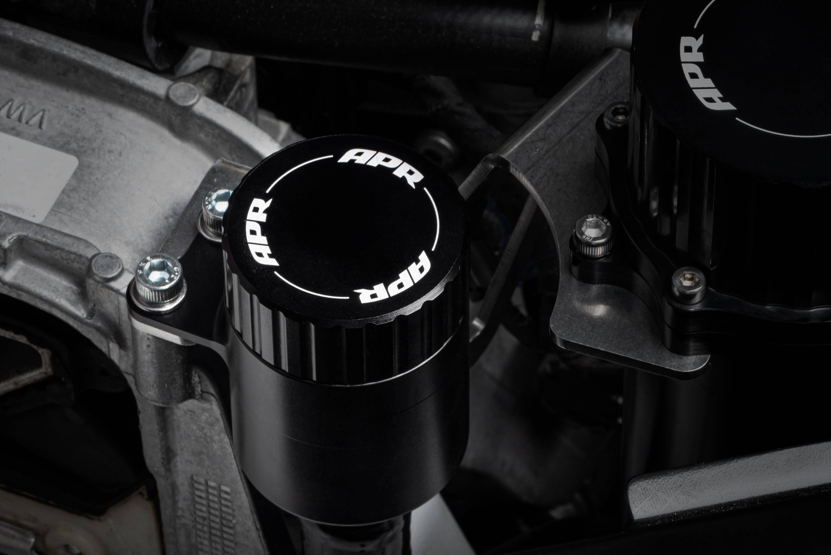 HJQF MS100199-A APR Full Catch Can Washer Reservoir  1.8T / 2.0T EA888 GEN 3 MQB - Fits select 2015-2023 Audi, Volkswagen applications thumbnail 4