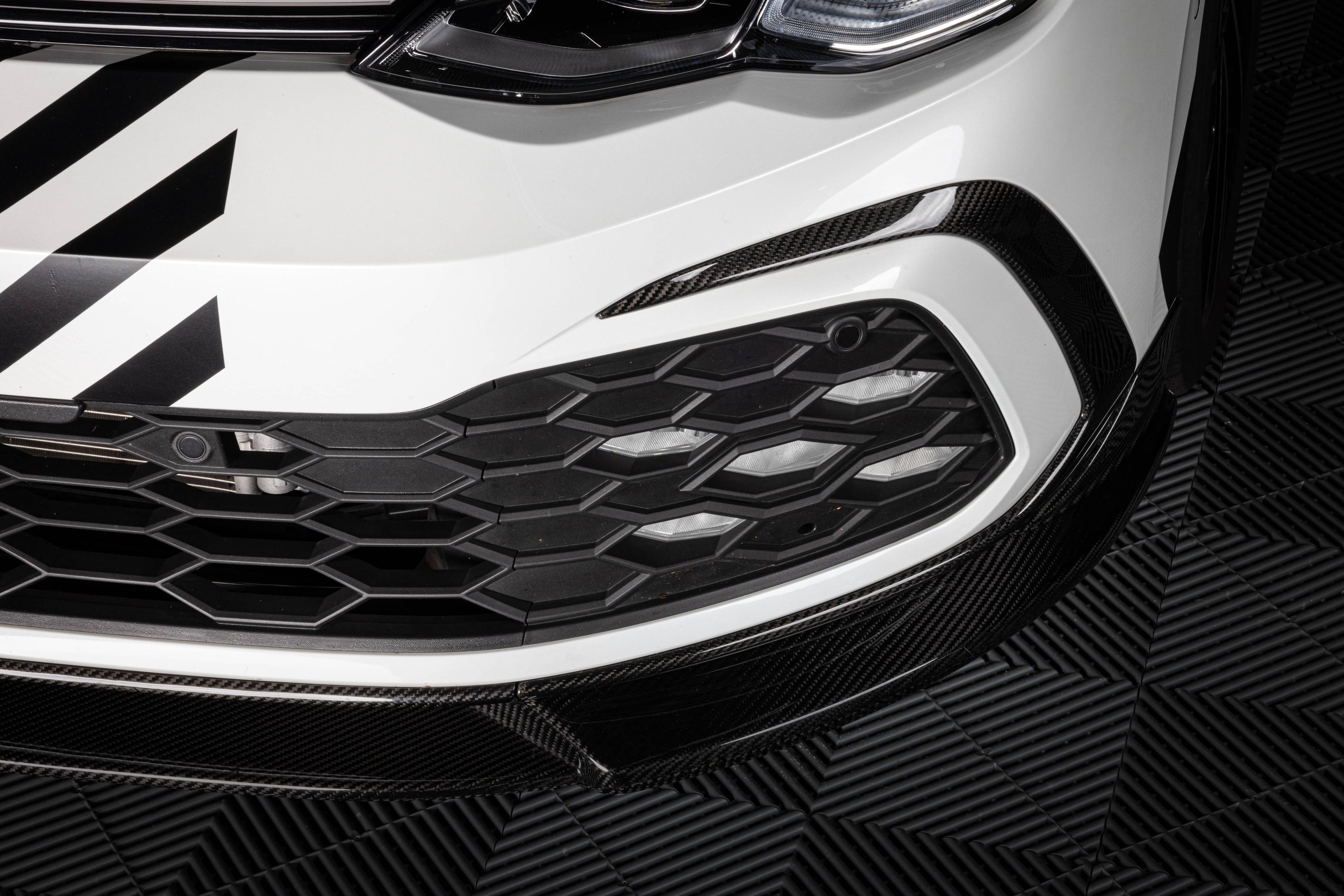 HJQF MS100237 APR Carbon Fiber Front Trim (MK8 GTI) - Fits 2022-2024 Volkswagen GTI thumbnail 6