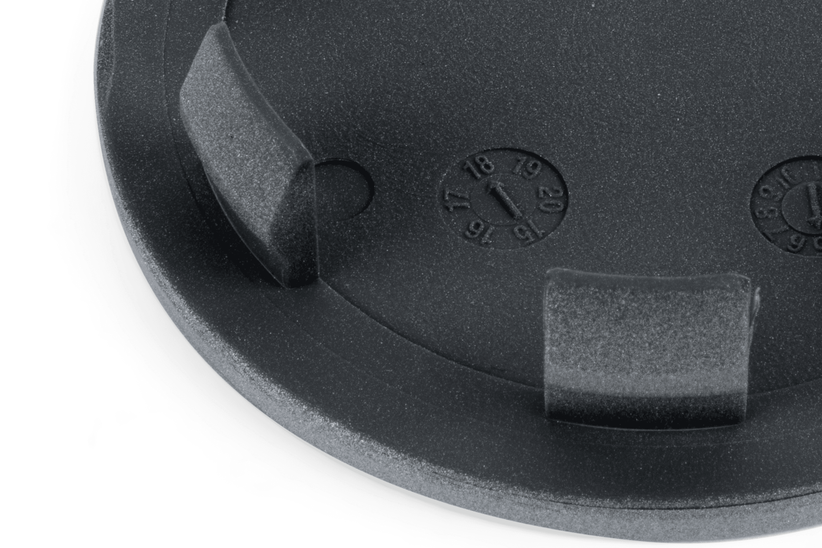 HJQF Z1003270 APR Center Cap - Silver - Flow Formed Wheels thumbnail 6