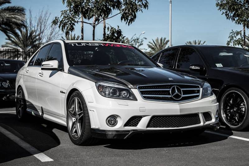Seibon Carbon HD0709MBC63-GT Seibon 07-10 Mercedes Benz C-Class (AMG 63 ONLY) GT-Style Carbon Fiber Hood thumbnail 12