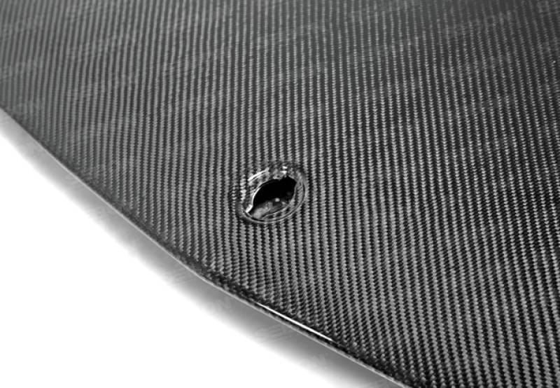 Seibon Carbon HD0709MBW204-OE Seibon 07-11 Mercedes Benz C-Class (Does Not Fit C63) OEM-Style Carbon Fiber Hood thumbnail 9