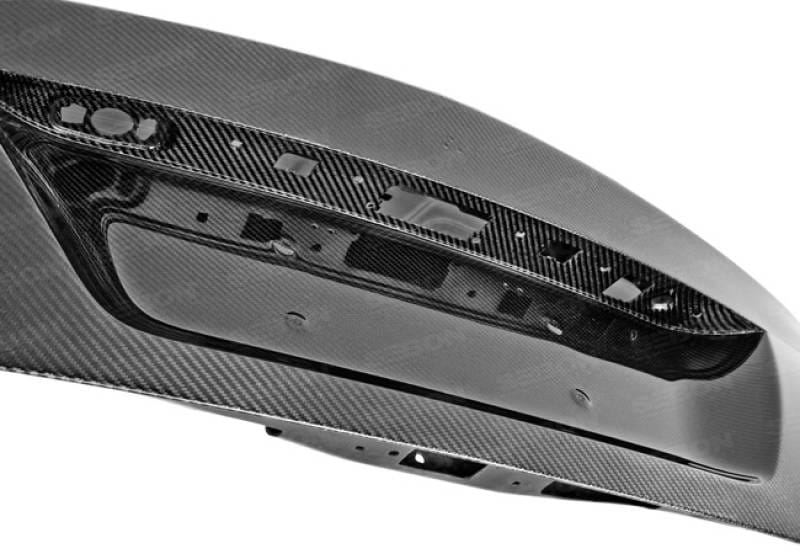 Seibon Carbon TL1112MBW204 Seibon 12-14 Mercedes C-Class OE Style Carbon Fiber Trunk thumbnail 8