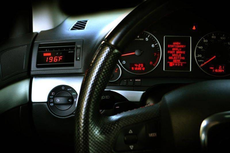 P3CARS Vent Integrated Digital Interface for B6 A4 & S4 thumbnail 3