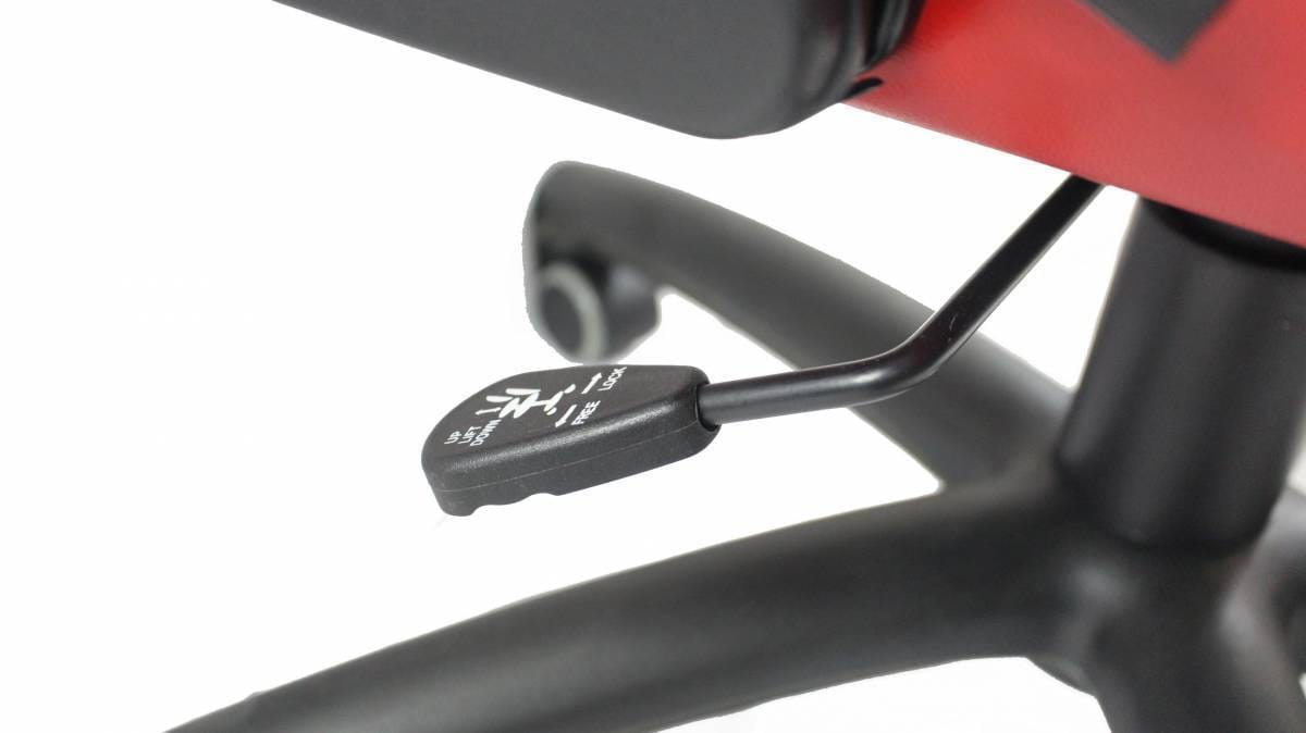 GTR Large Size Big and Tall Computer/Gaming High-back, Ergonomic Leatherette Racing Chair thumbnail 29