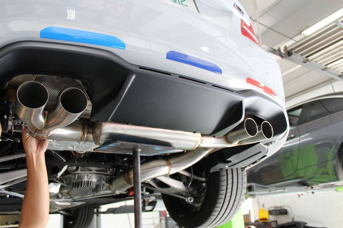 Active Autowerke F87 M2 COMPETITION SIGNATURE EXHAUST SYSTEM INCLUDES ACTIVE F-BRACE 11-051 thumbnail 3