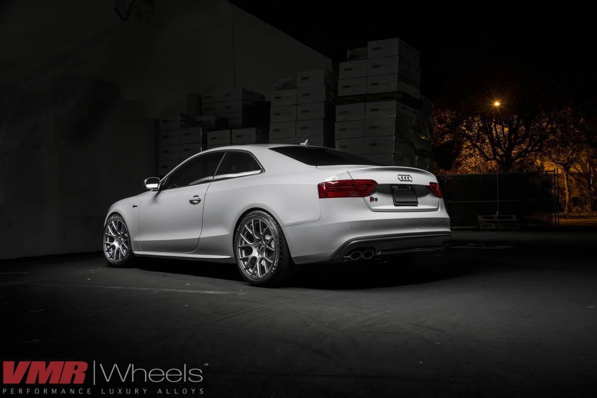 VMR V810 18X10" 5-112 Flowformed Race wheel for VW/Audi thumbnail 21